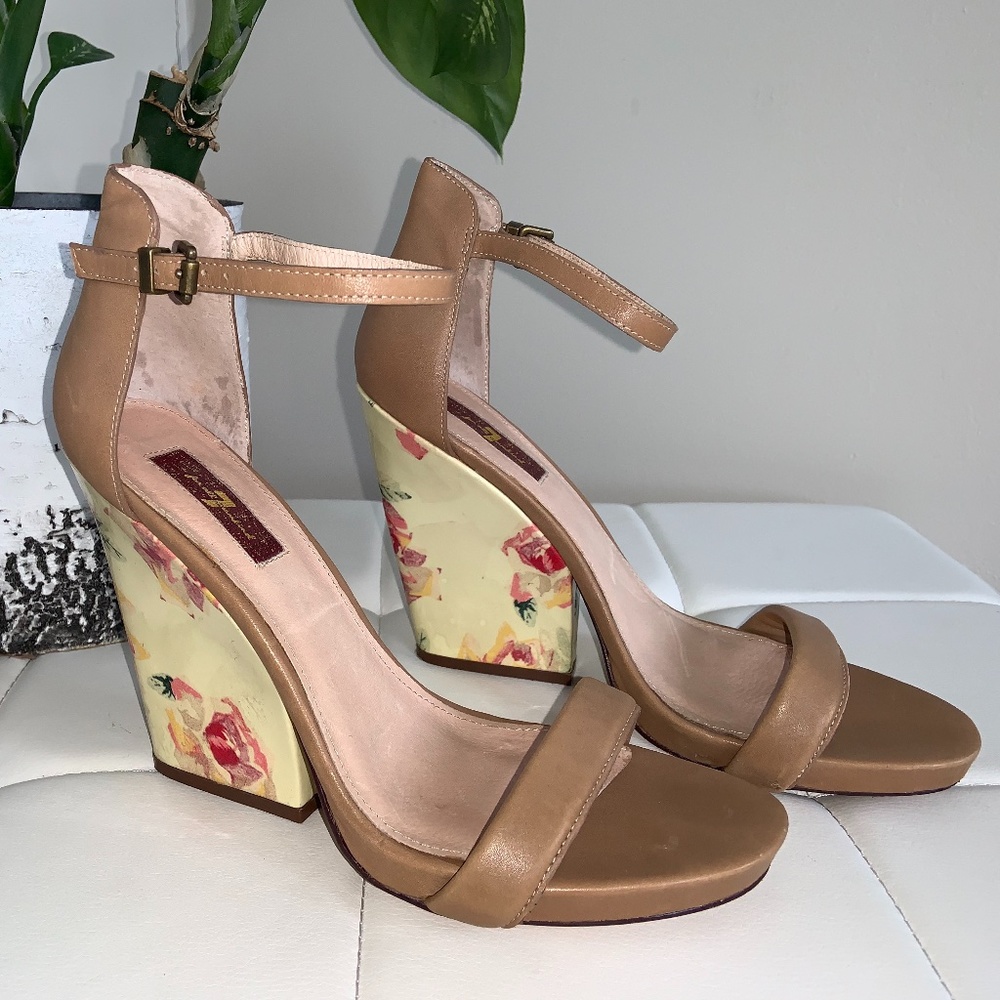 7 For All Mankind Uma Wedge sandal